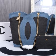 Chanel Shopping Bags